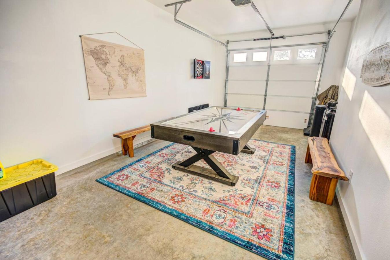 The Lodge At Little Ranches Central Sleeps 26 Wimberley Exteriör bild