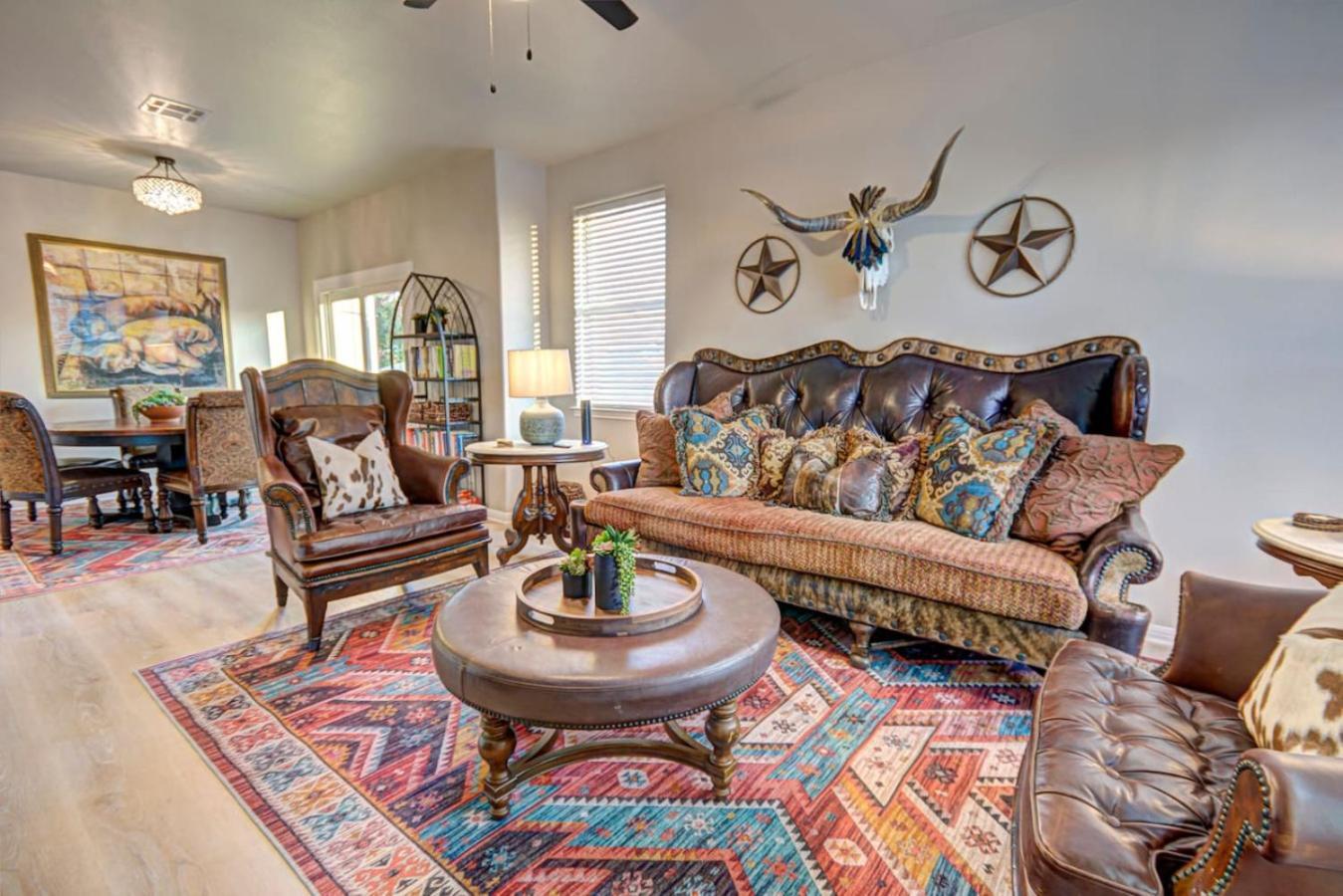 The Lodge At Little Ranches Central Sleeps 26 Wimberley Exteriör bild